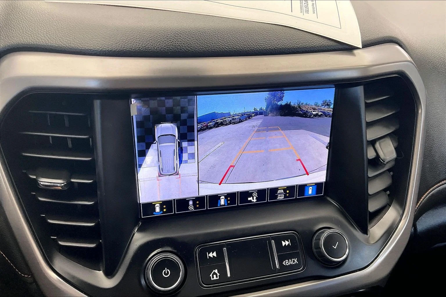 Used 2023 Summit White GMC AT4 image 23
