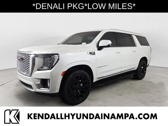 2022 GMC Yukon Denali AWD's photo