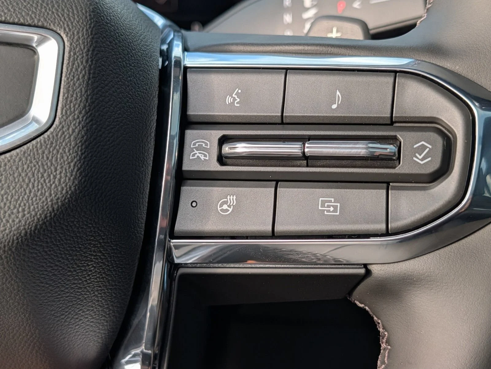 2026 GMC Yukon Denali - Photo 39