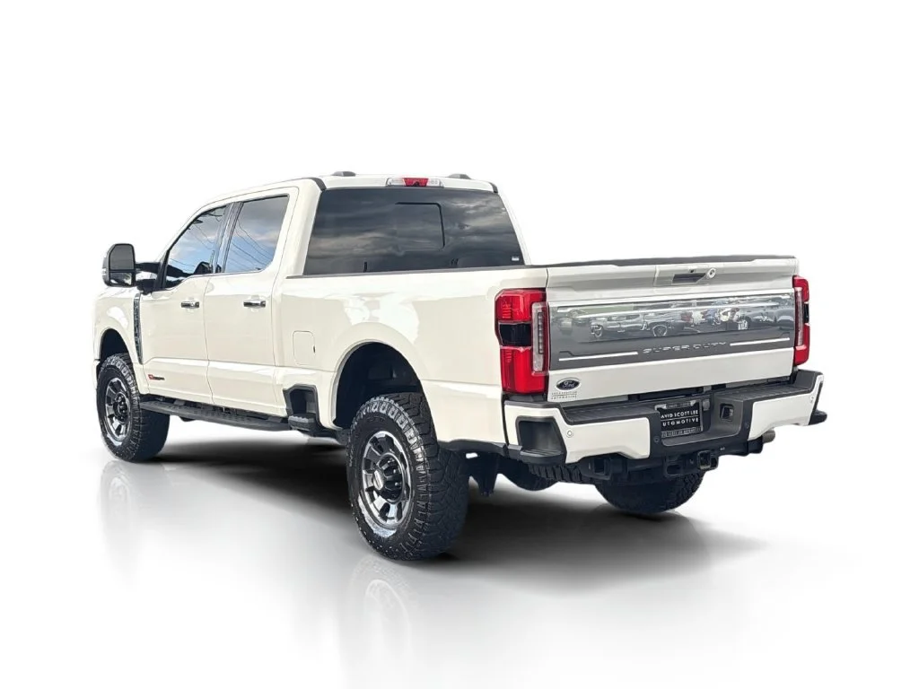 Used 2024 Star White Metall Ford XL image 7