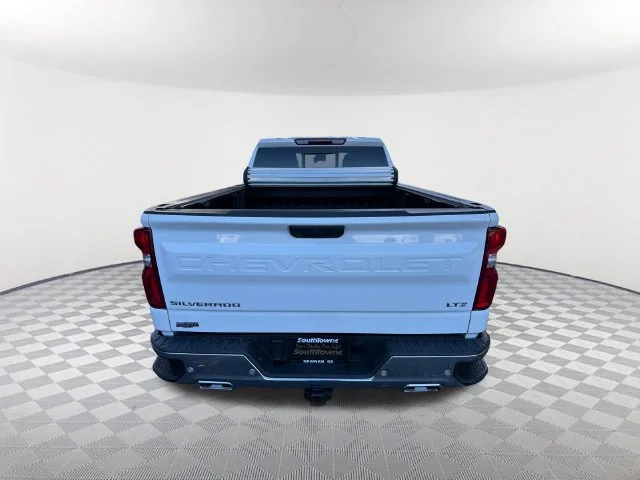 Used 2024 Summit White Chevrolet LTZ image 6