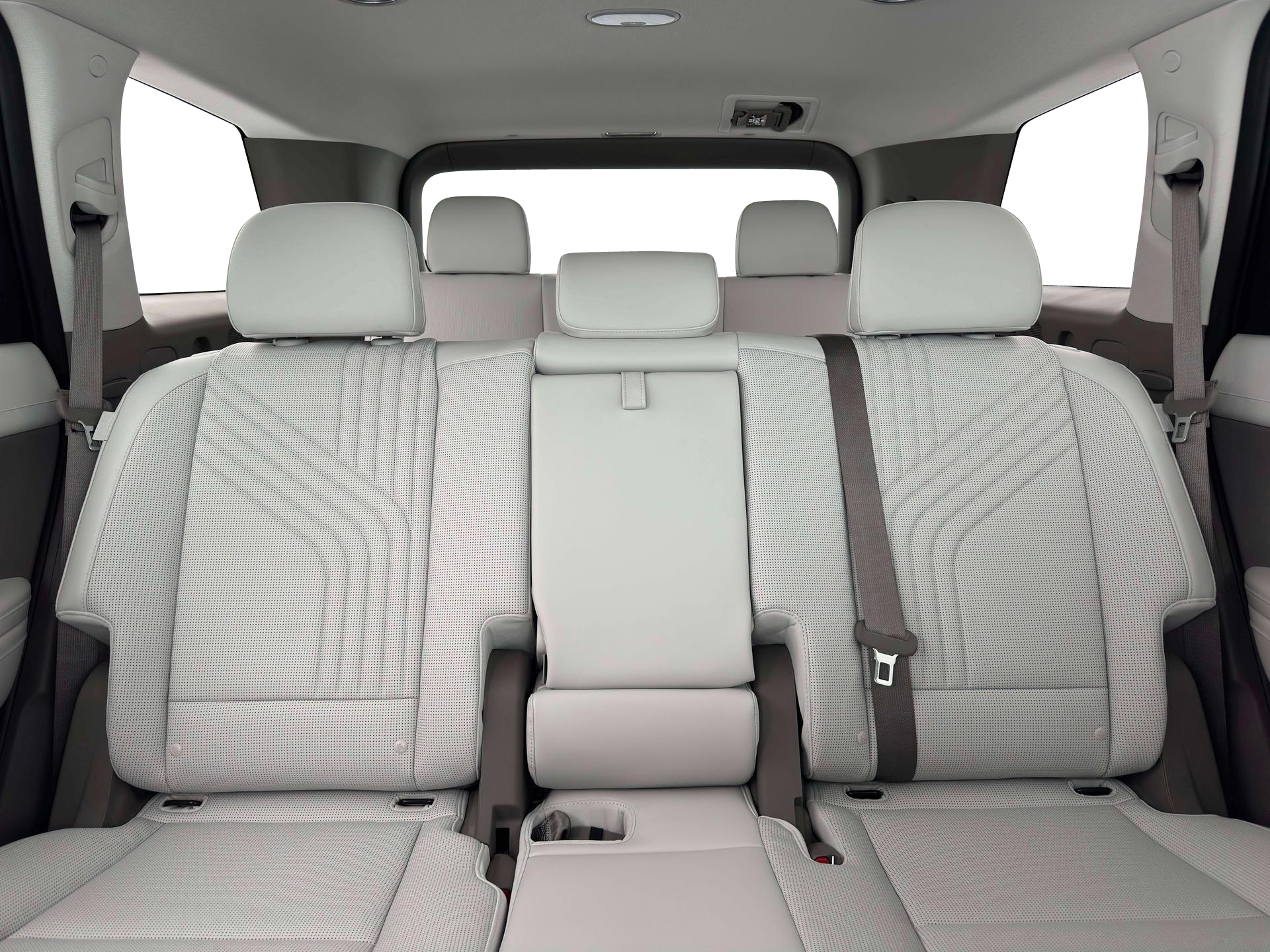New 2026 White Hyundai SEL 8P image 16