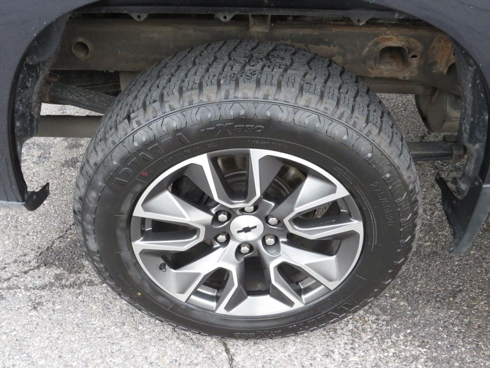 Used 2022 DARK ASH METALLIC Chevrolet RST image 18