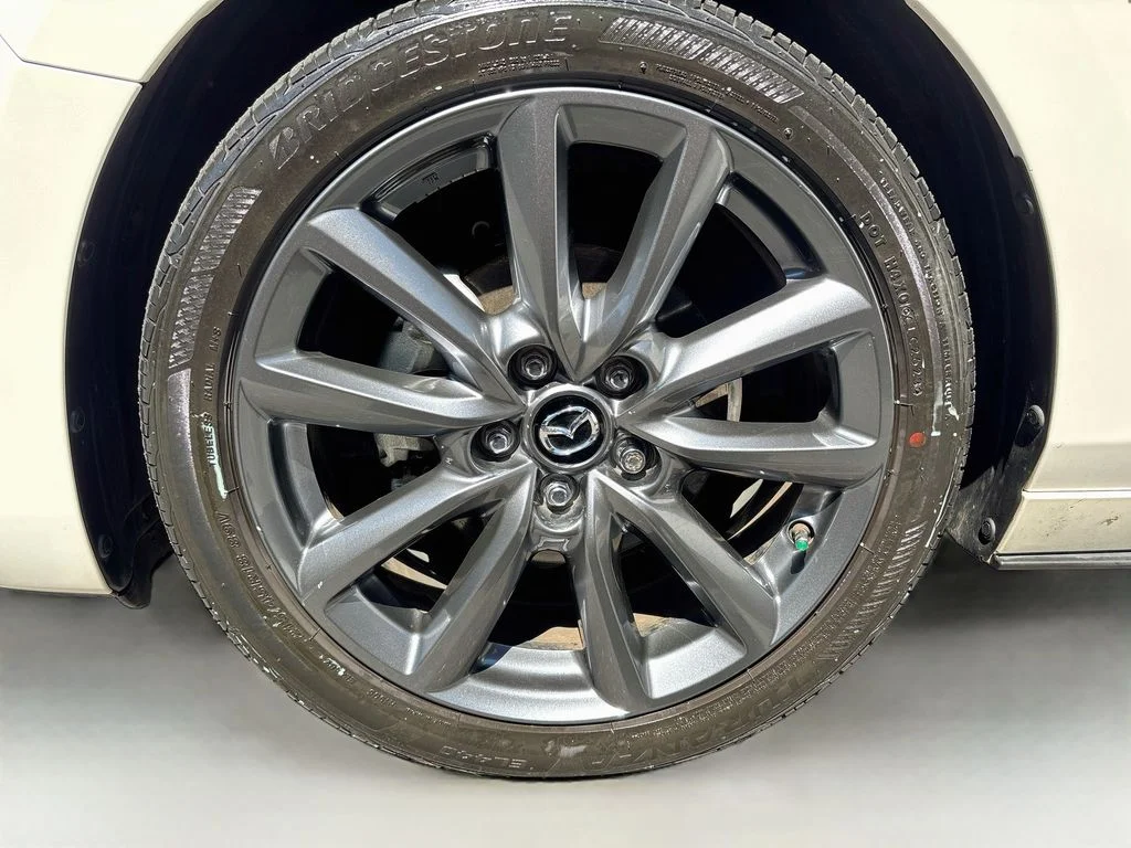 Certified Used 2024 White Mazda 2.5 S Preferred Package image 31