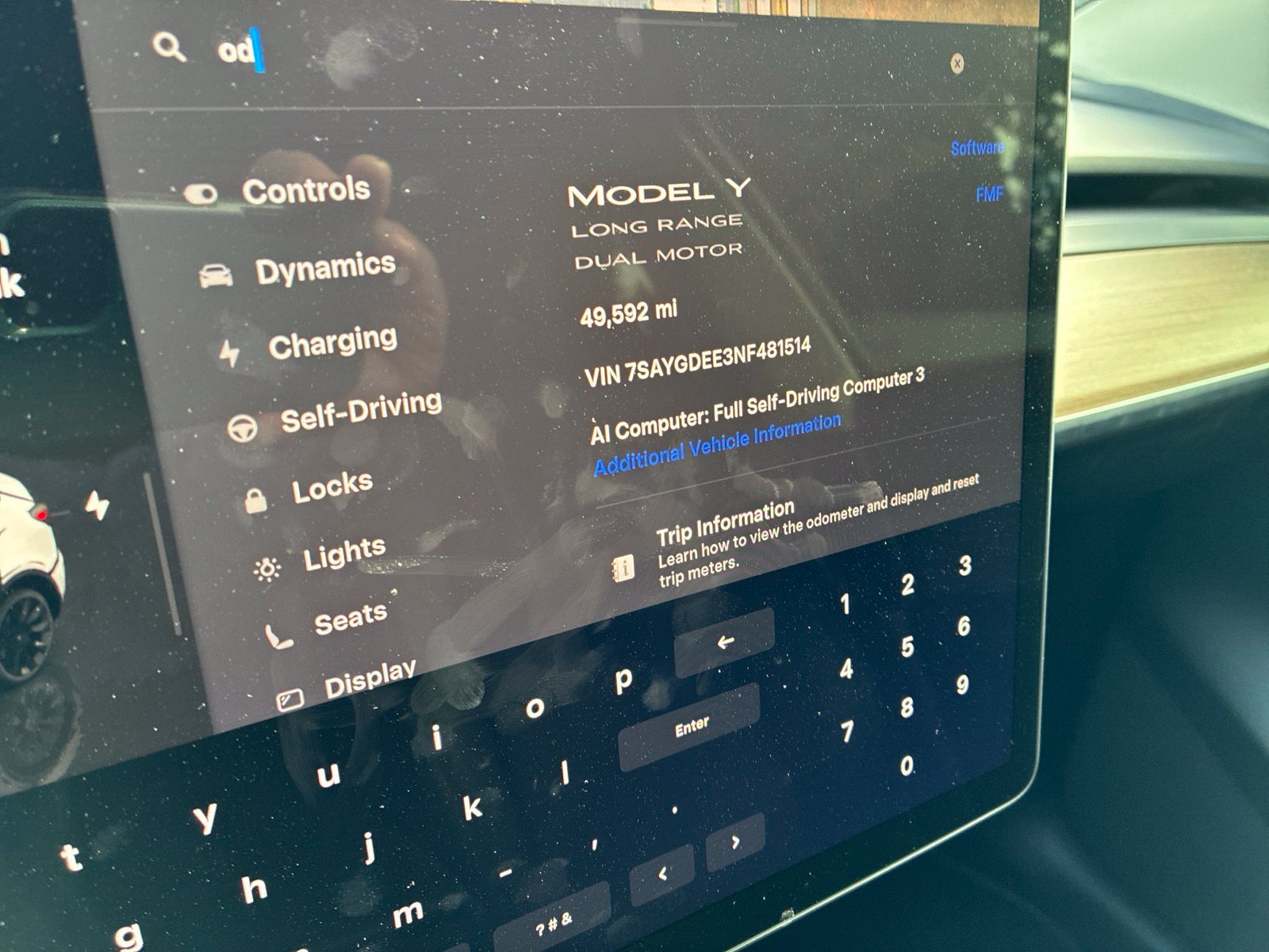 Used 2022 Black Tesla Long Range image 2