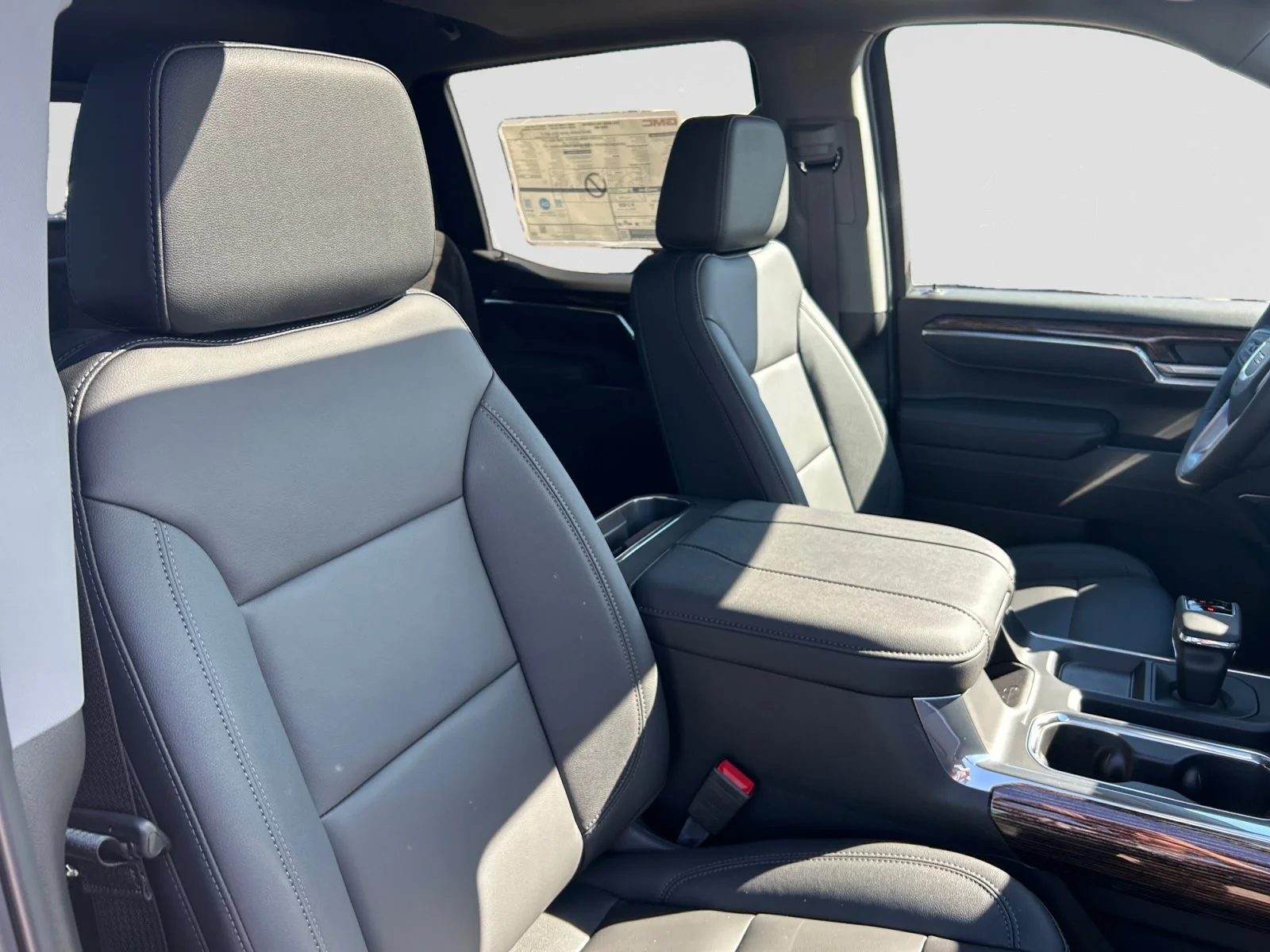 New 2026 Onyx Black GMC Elevation image 12