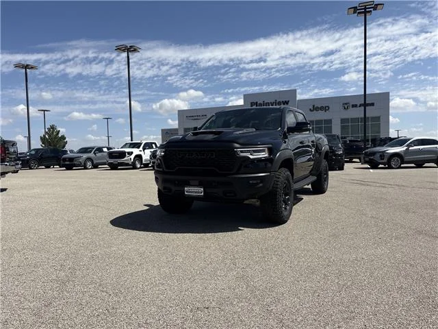 New 2026 Diamond Black Crystal Pearl-Coat  Paint Ram RHO / TRX CREW CAB 4X4 image 4