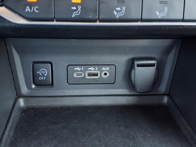 2024 Nissan Sentra SV - Photo 15