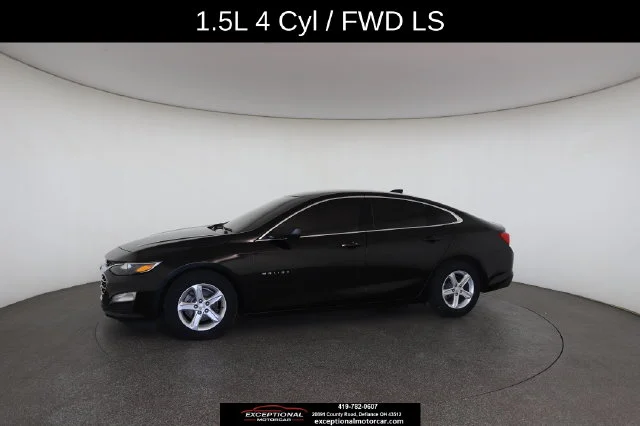 Used 2022 Black Chevrolet LS image 4