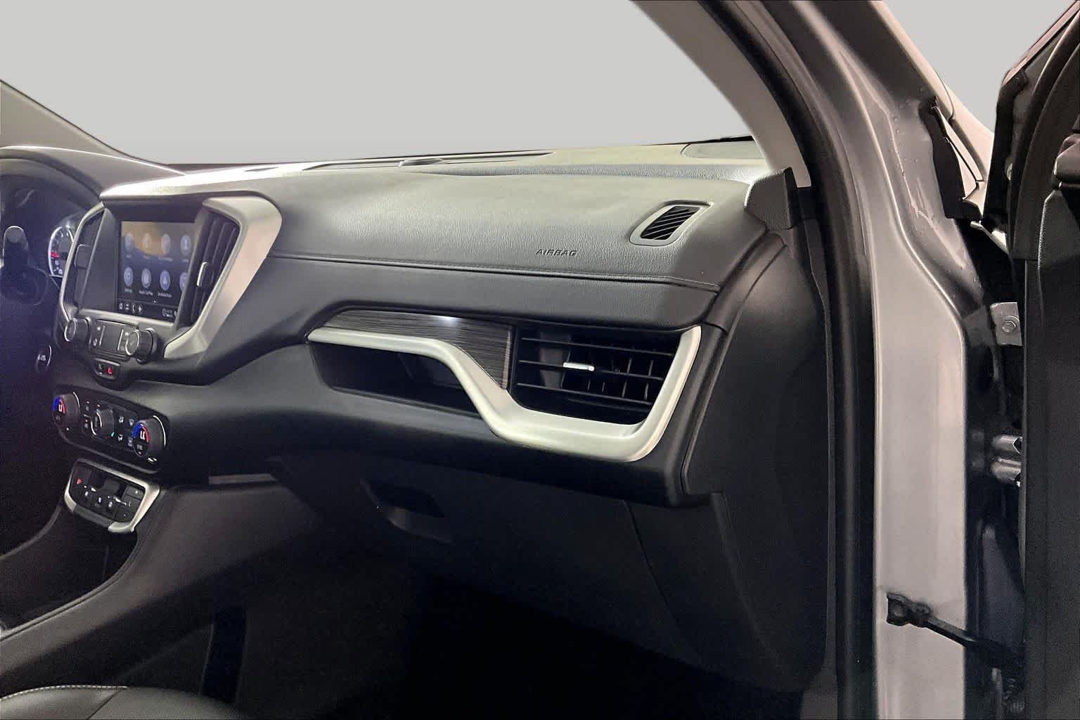 Used 2024 Sterling Metallic GMC SLT image 16
