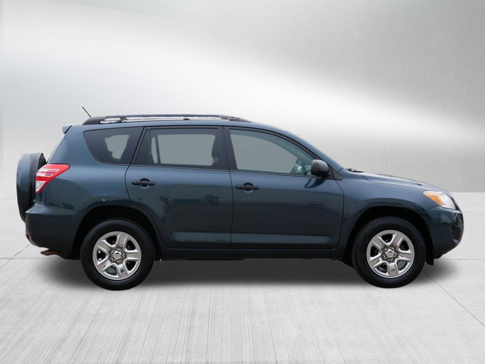 Used 2010 Black Forest Pearl Toyota 4WD 4CYL 4SPD image 8