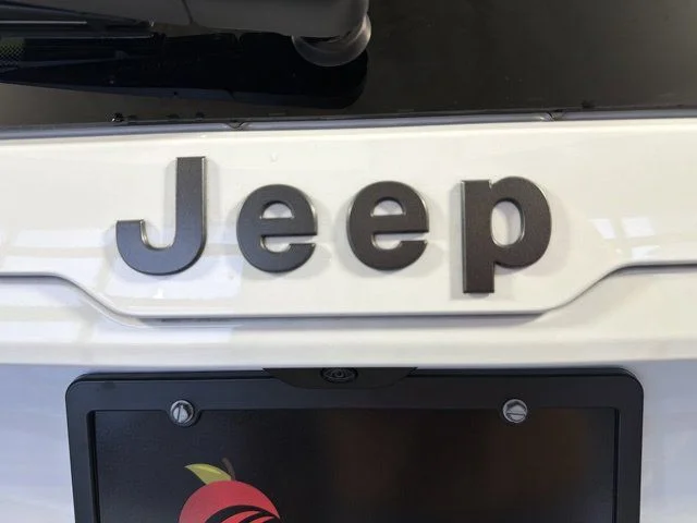 New 2026 White Jeep Laredo image 11