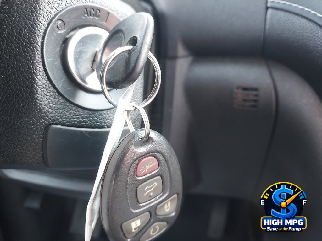 Used 2014 Silver Buick Leather Group image 38