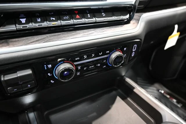 2026 Chevrolet Silverado 3500 HD LTZ - Photo 22