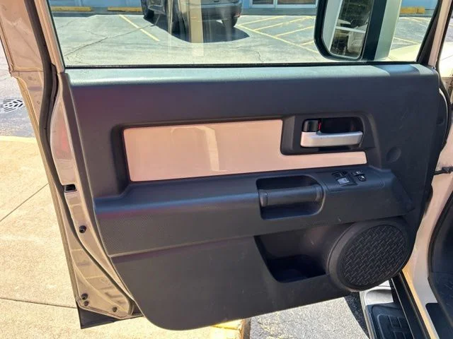 Used 2008  Toyota Base image 19