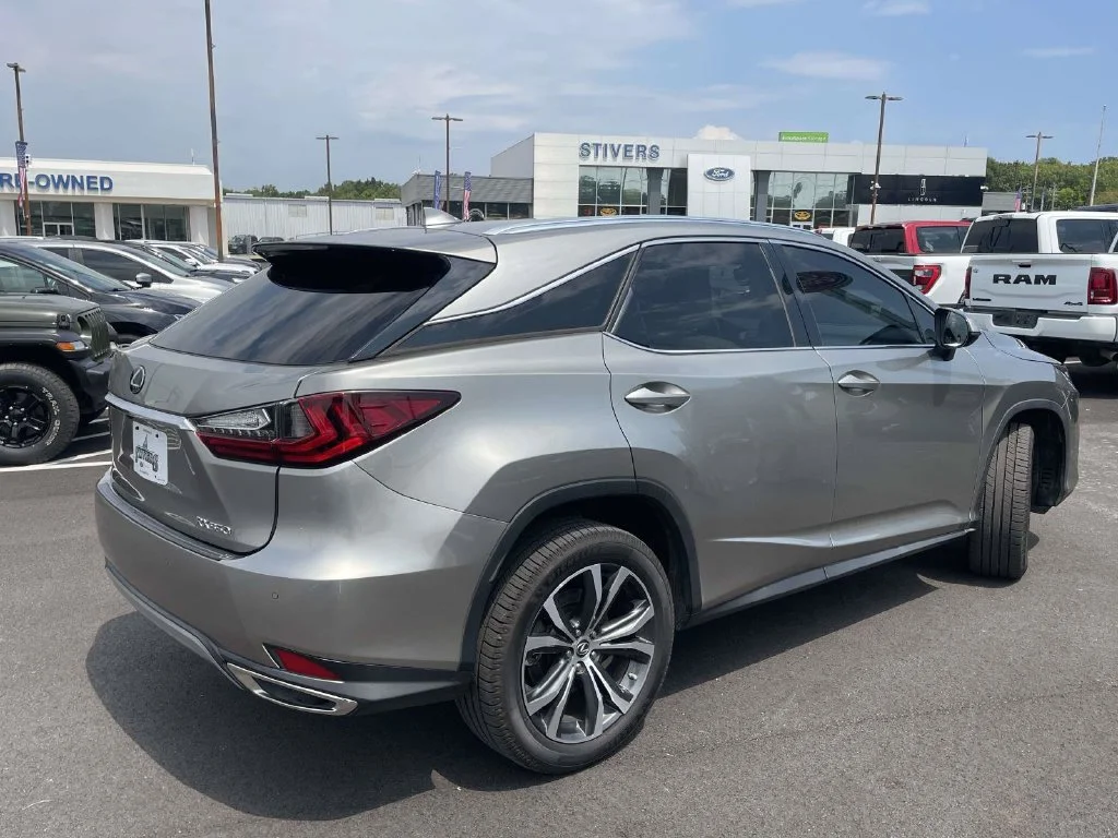 Used 2021 Silver Lexus 350 image 3