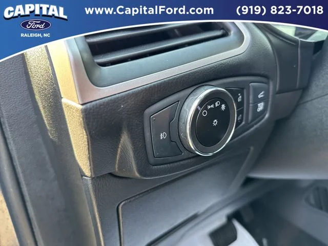 Used 2023 Gray Ford SEL image 24