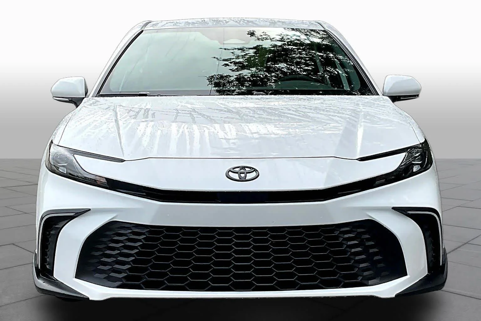 New 2026 Ice Cap Toyota SE image 3