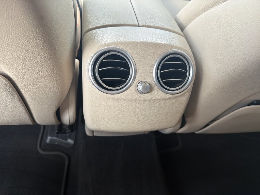 2022 Mercedes-Benz GLC GLC300 - Photo 22