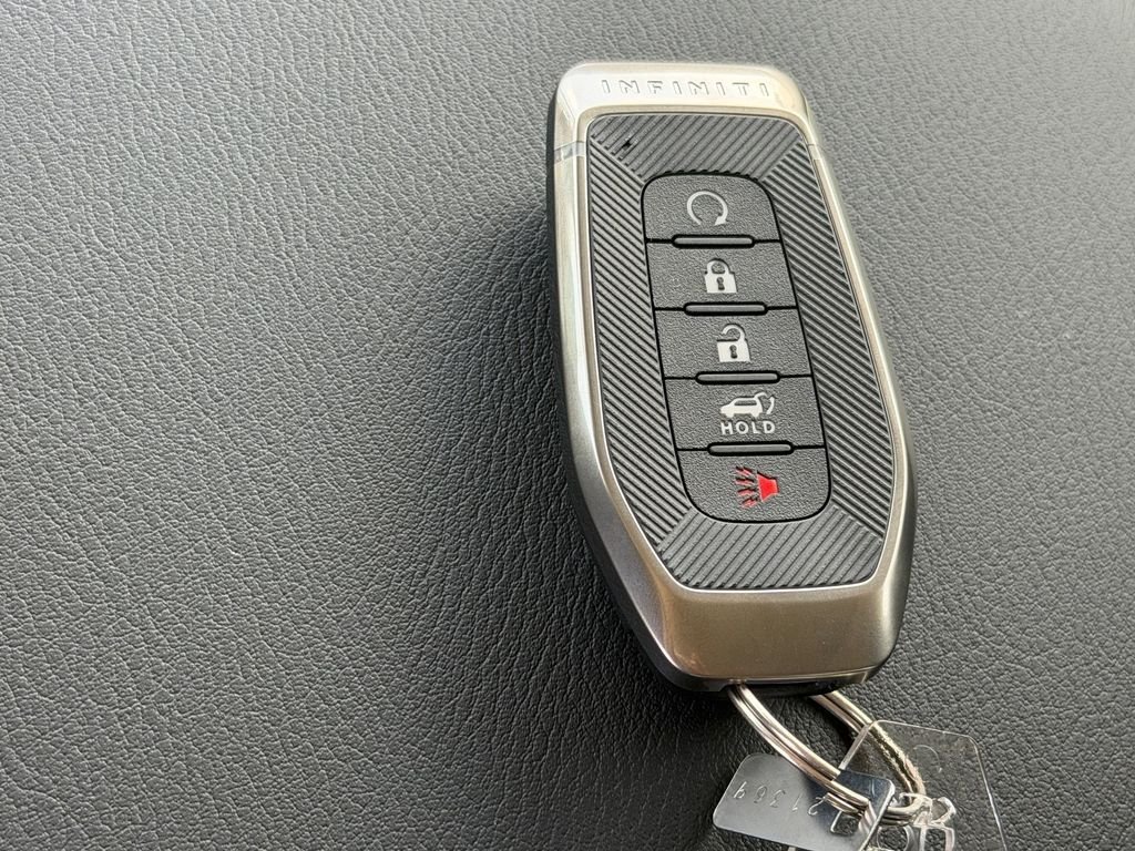 New 2027 DYNAMIC METAL INFINITI Luxe 4WD image 21