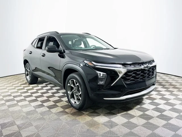 Certified Pre-Owned 2025 Chevrolet Trax LT