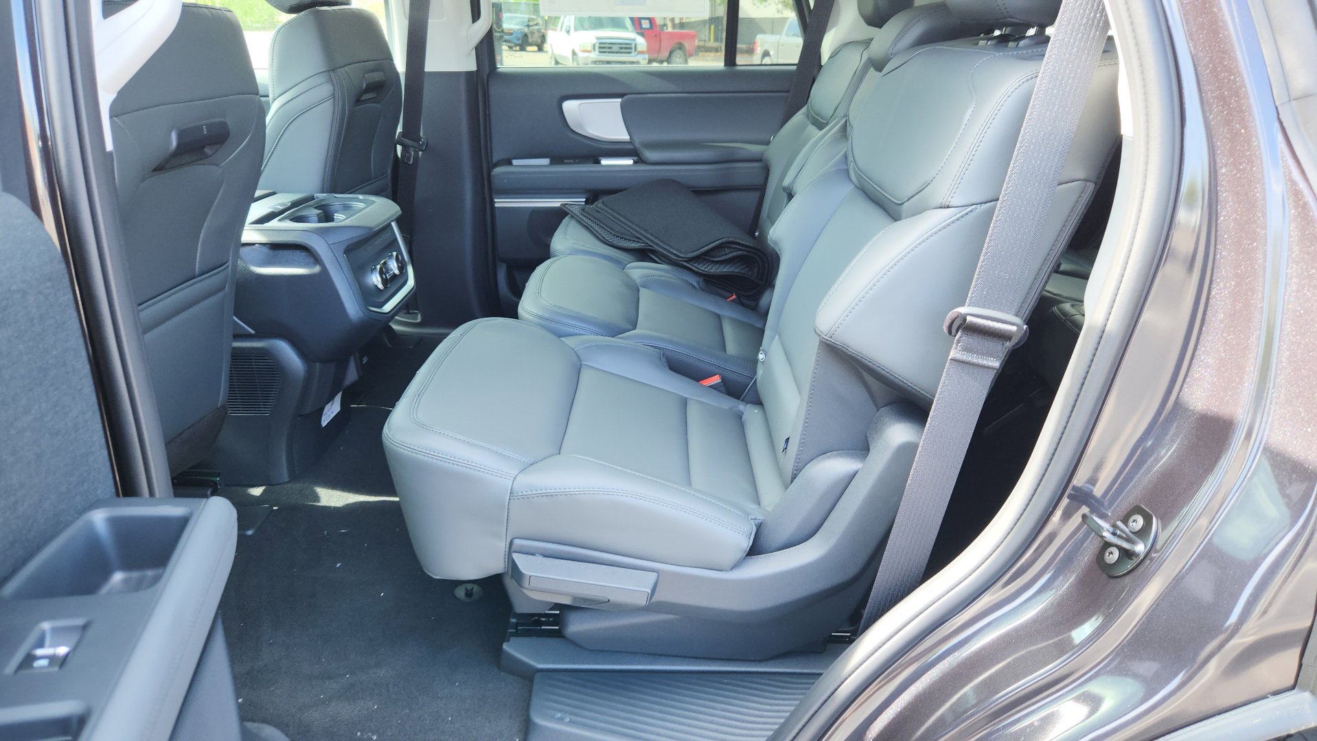New 2026 Dark Matter Gray Metallic Ford Active image 26