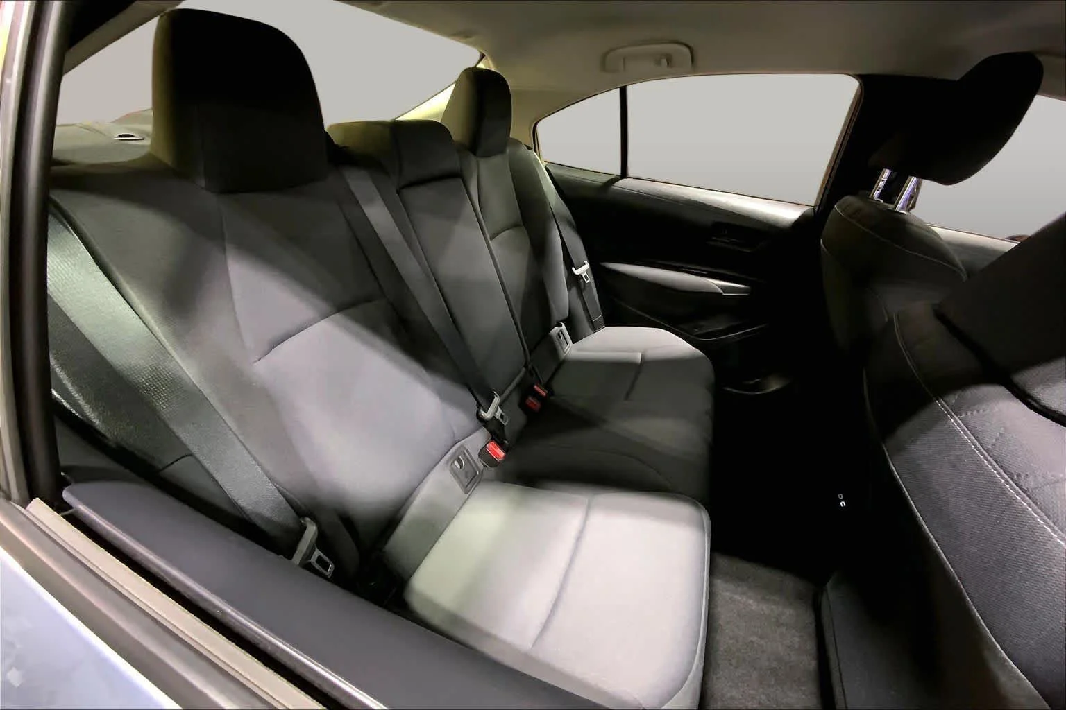 Used 2023 Celestite Toyota LE image 20