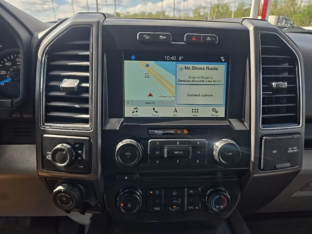 Used 2017 Black Ford XLT image 17