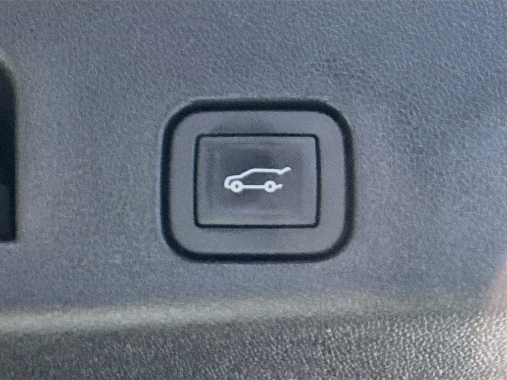 Used 2026 Red Chevrolet RS image 33