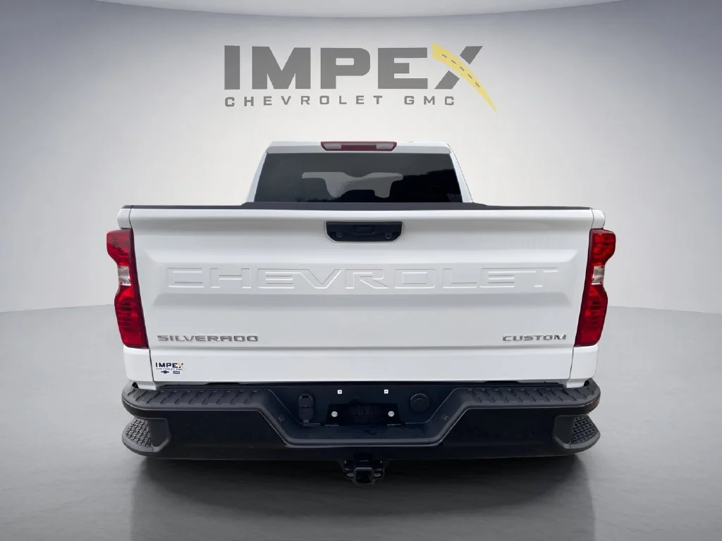 New 2026 Summit White Chevrolet Custom Trail Boss image 4