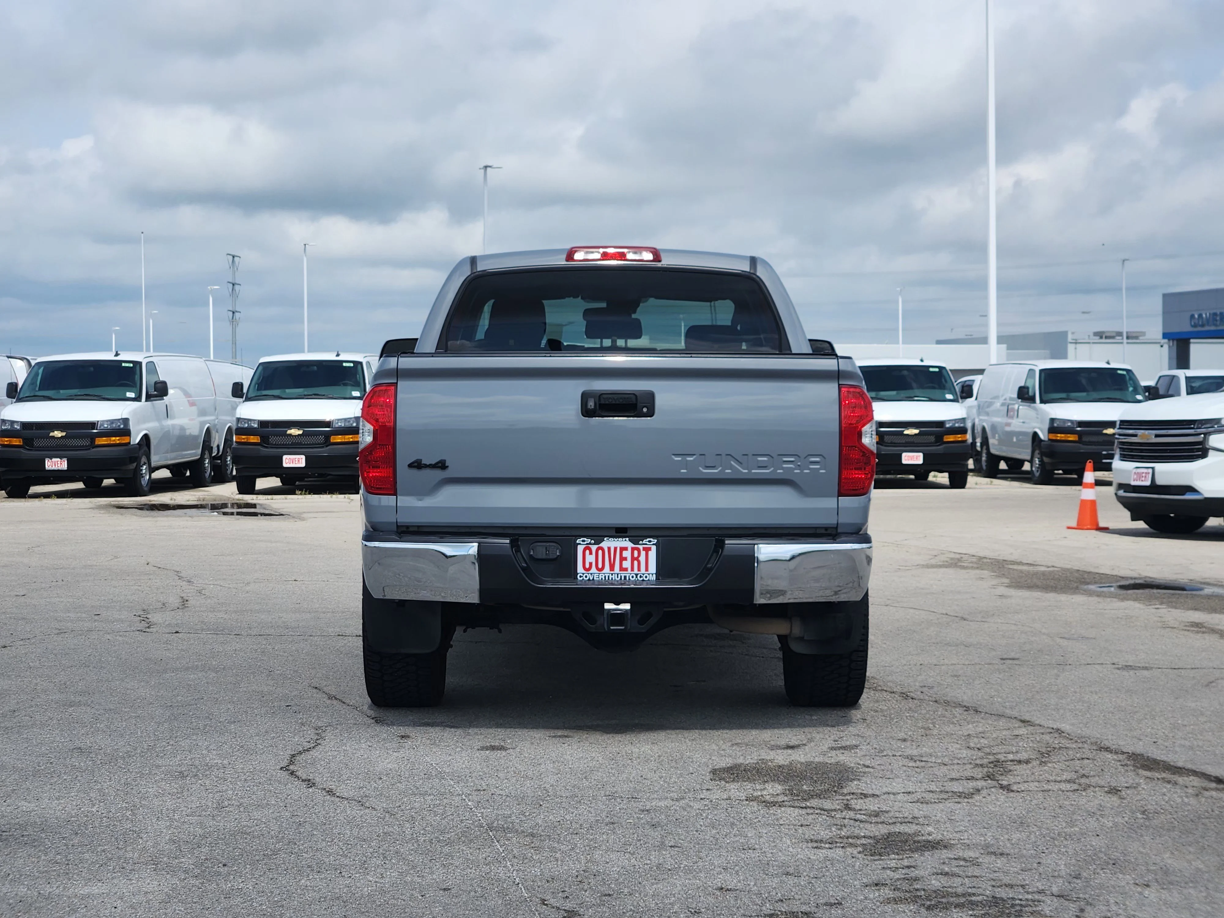 Used 2019  Toyota SR5 image 6