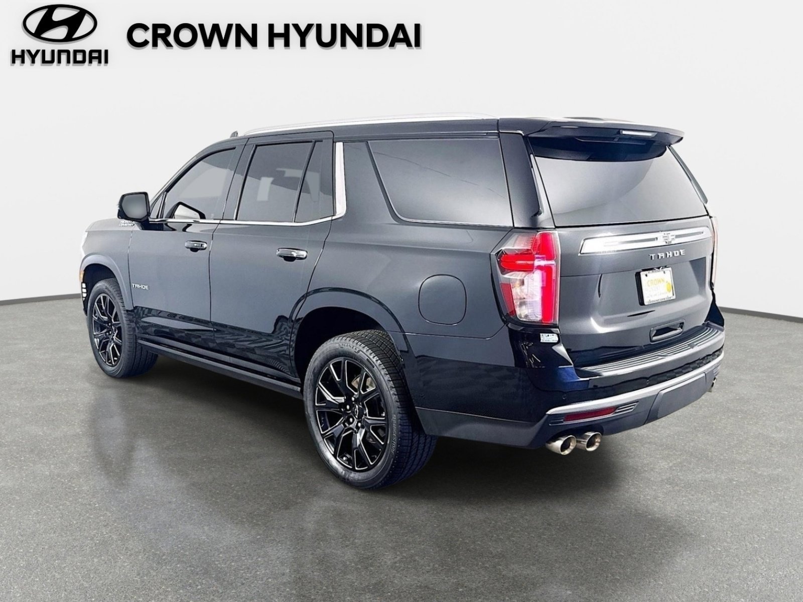 Used 2023 Black Chevrolet High Country image 7