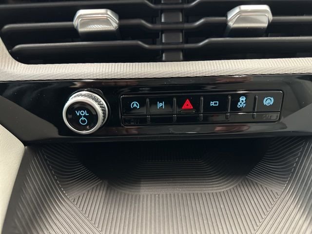 New 2026 Vapor Blue Metallic Ford Active image 33