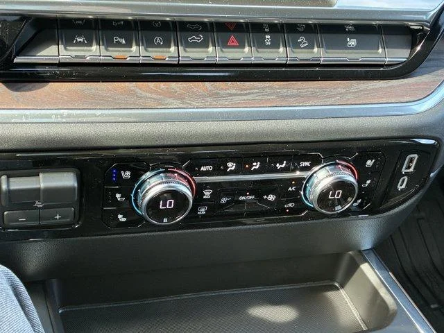 2026 GMC Sierra 1500 SLT - Photo 24