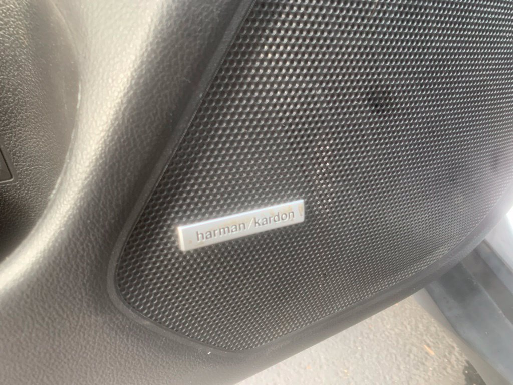 Used 2019 Silver Subaru 2.5i image 12
