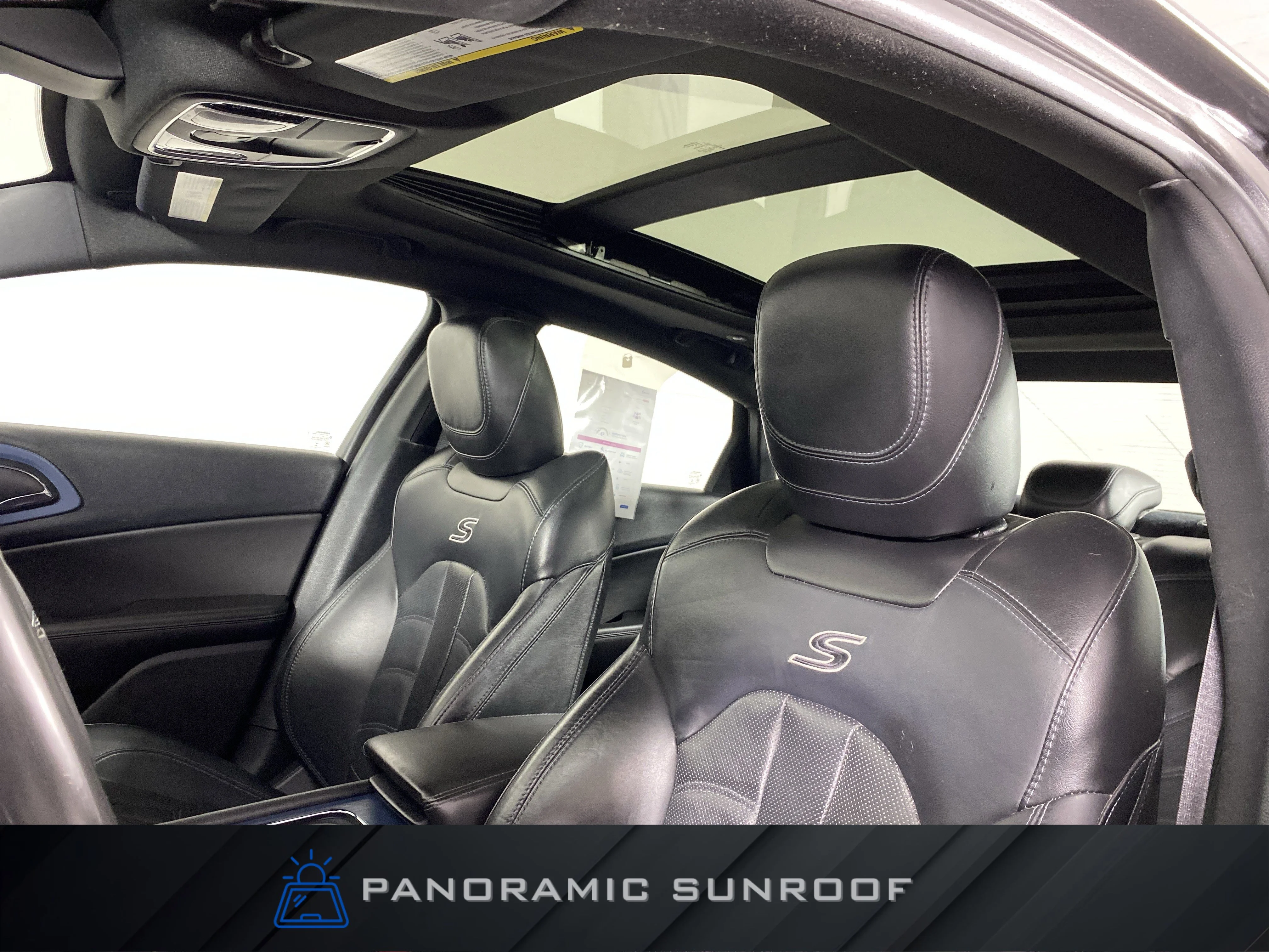 Used 2016 Chrysler 200 S with VIN 1C3CCCDG5GN179568 for sale in Alliance, OH