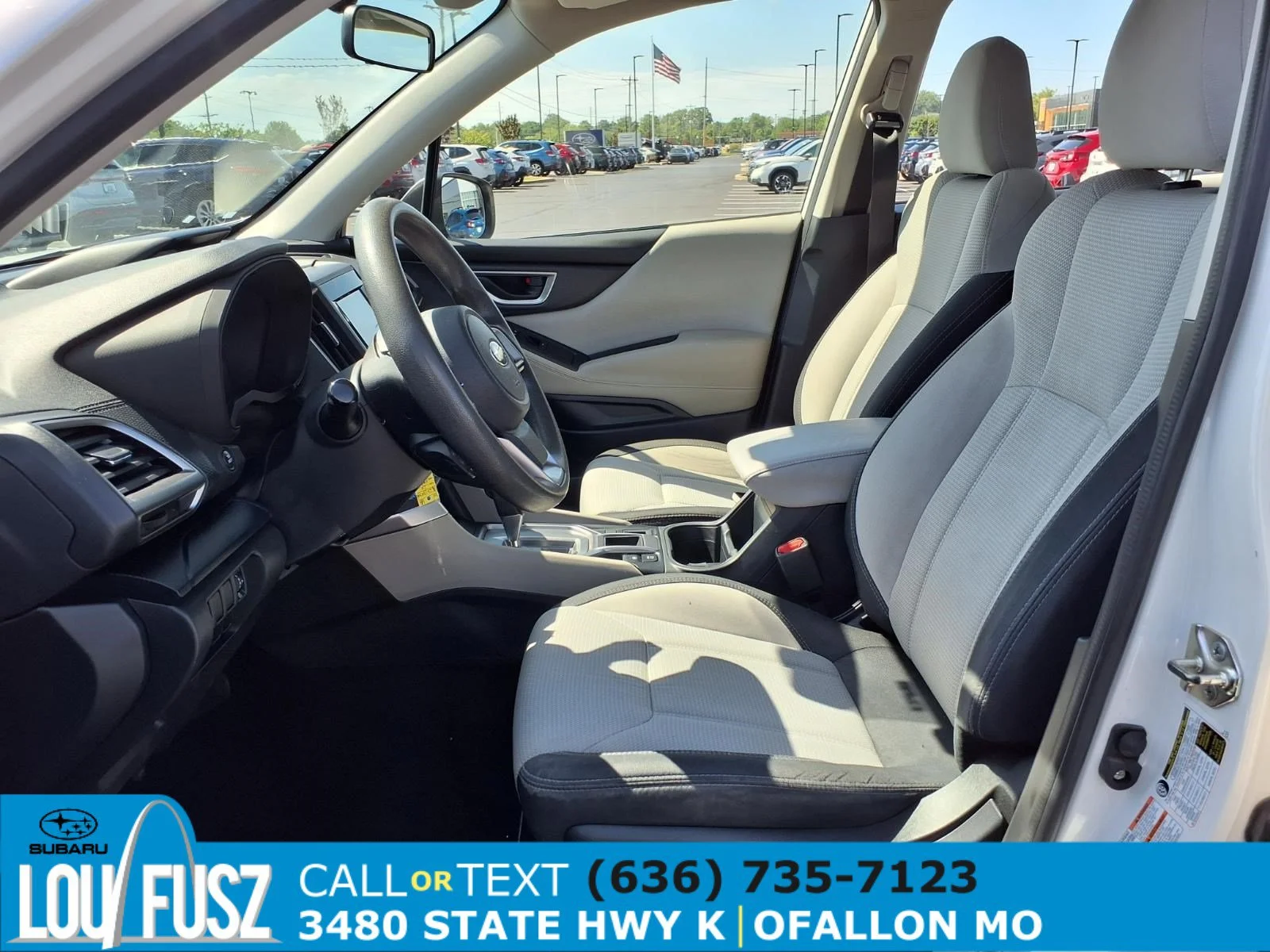 Used 2020 Crystal White Pearl Subaru Base image 23