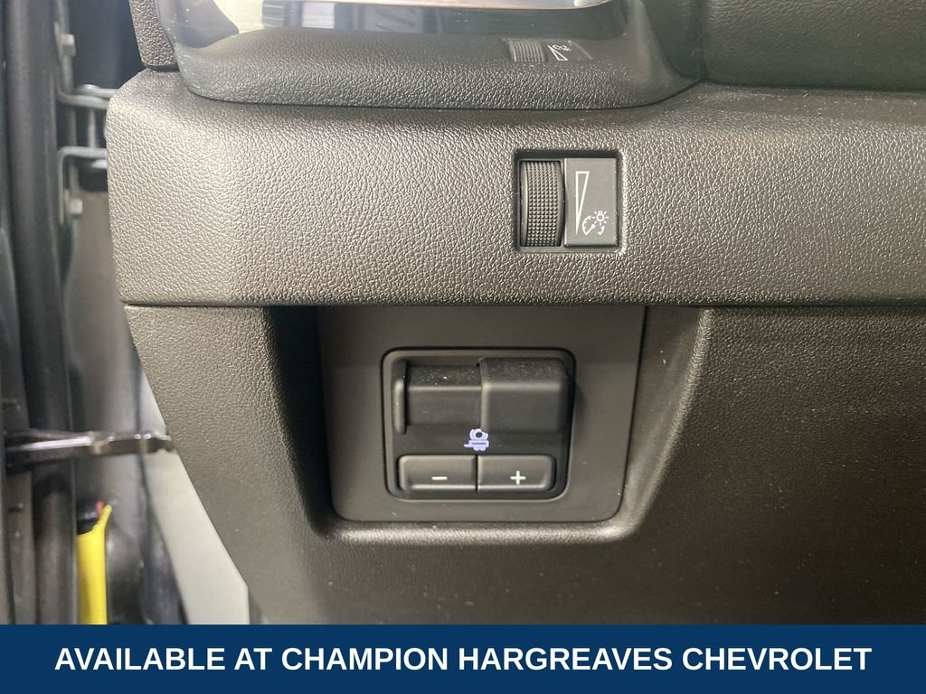 Used 2023 Sterling Metallic GMC Elevation image 23