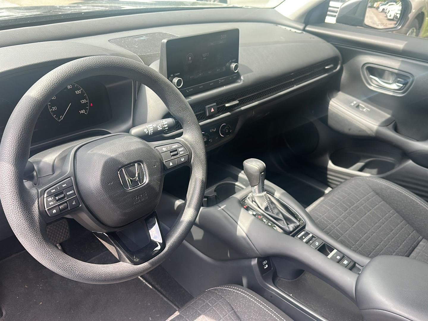 Used 2024 Modern Steel Metallic Honda LX image 19