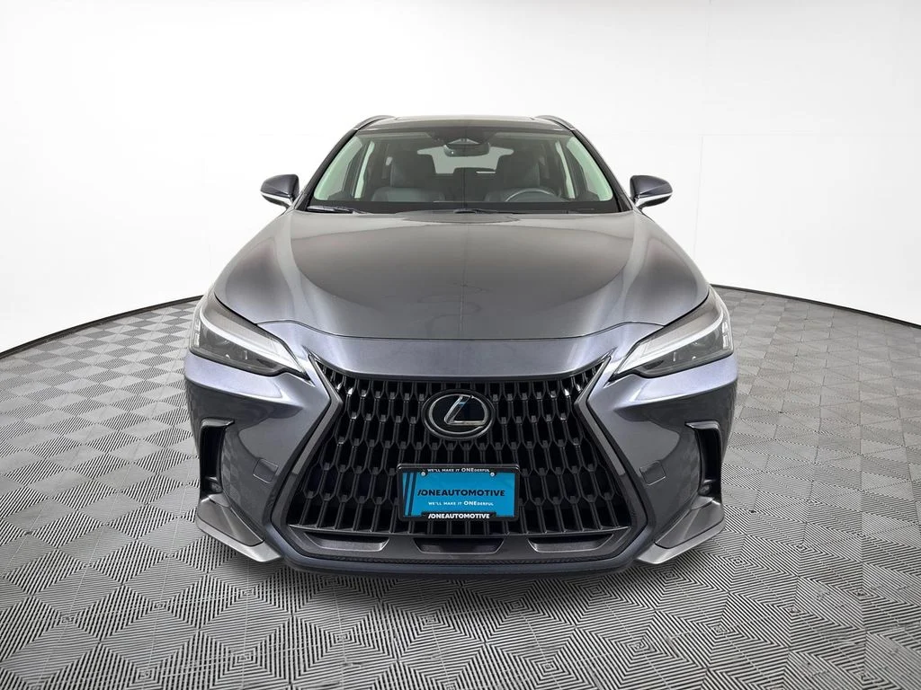 Used 2022 Gray Lexus 350h Base image 3