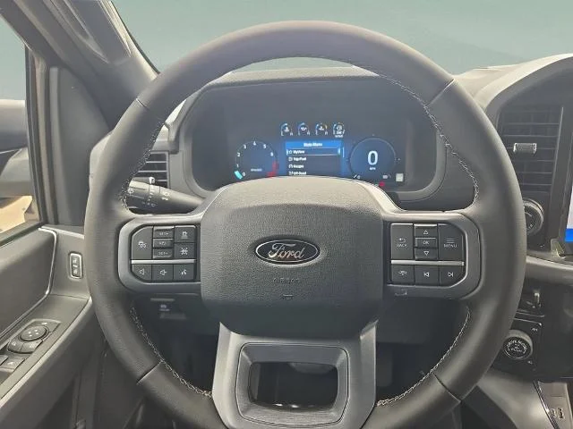 New 2026 Carbonized Gray Metallic Ford XLT image 23