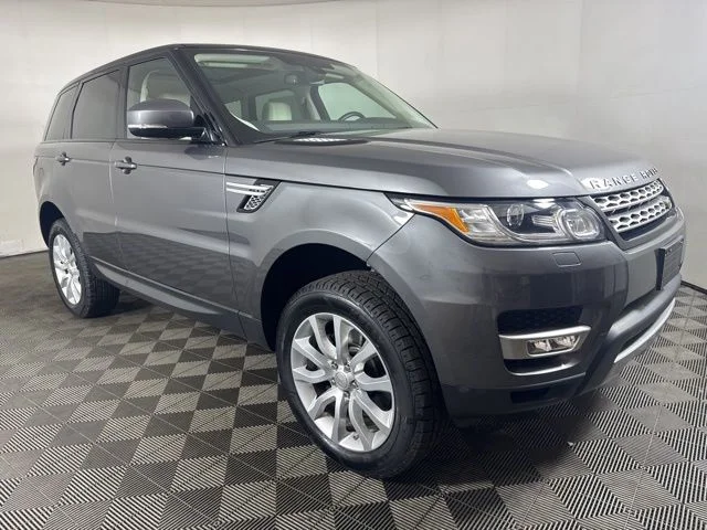 2014 Land Rover Range Rover Sport SE's photo