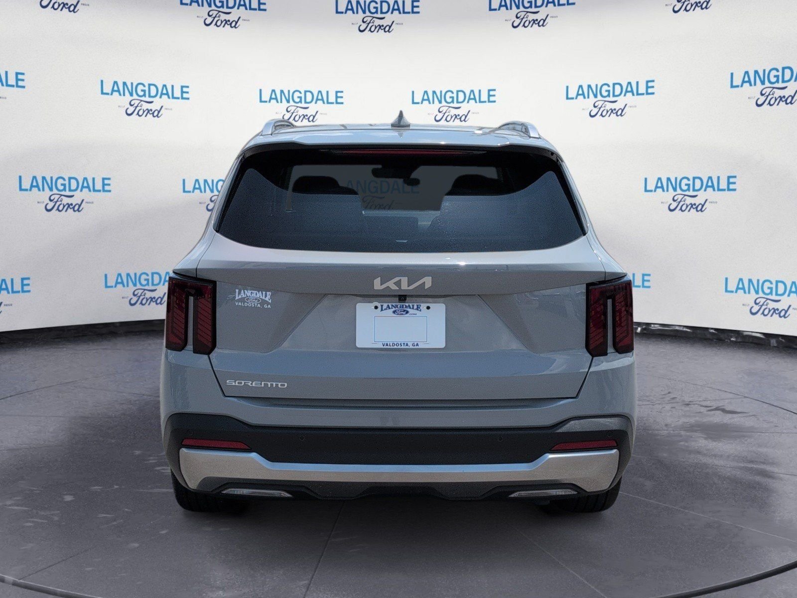 Used 2025 Wolf Gray Kia SX image 8