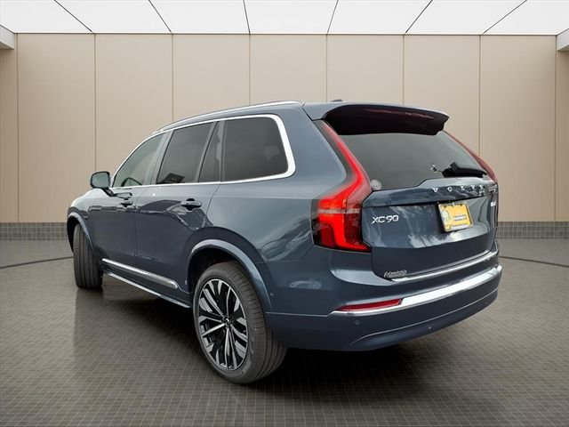 2026 Volvo XC90 Plus - Photo 7