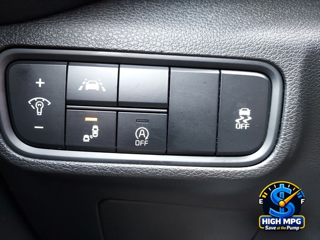 Used 2021 Black Kia EX image 18