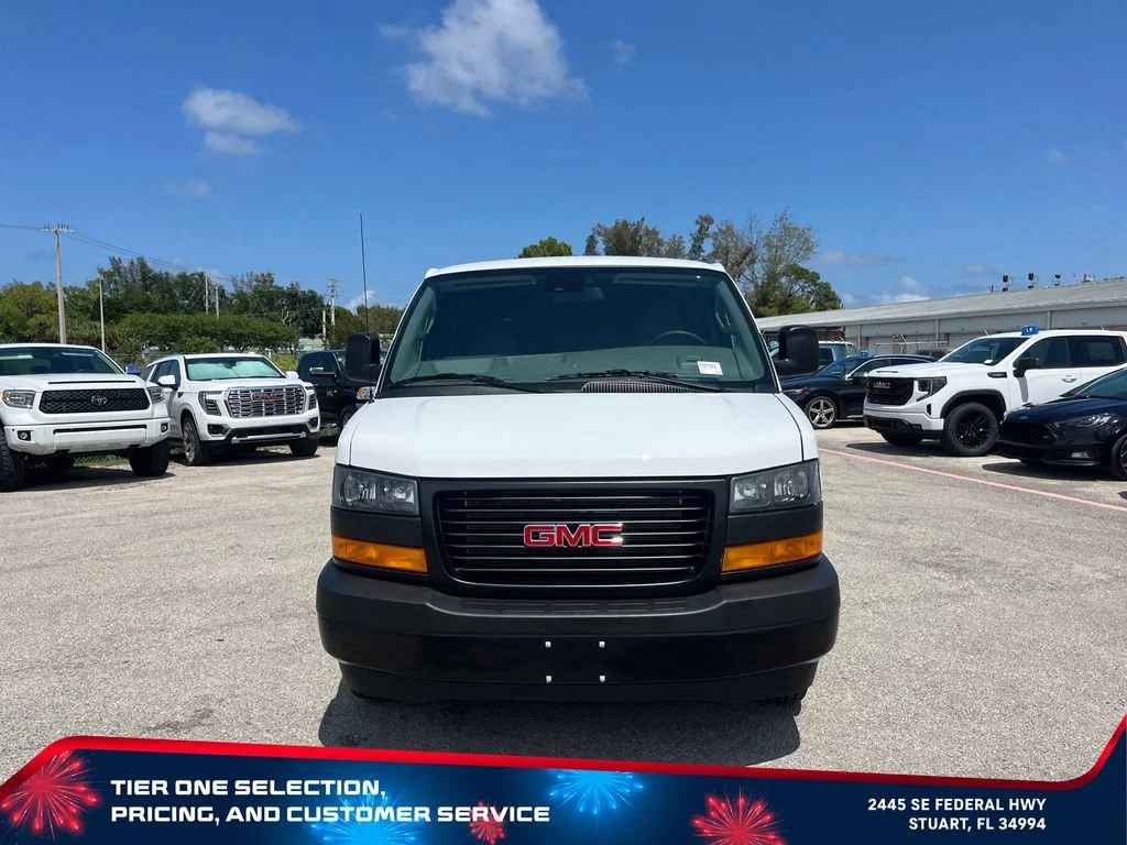 New 2026 Summit White GMC Work Van image 3