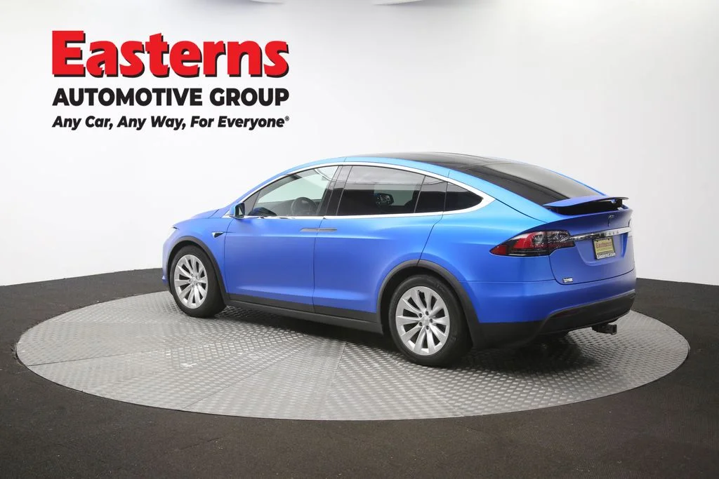 Used 2019 Blue Tesla 75D image 59