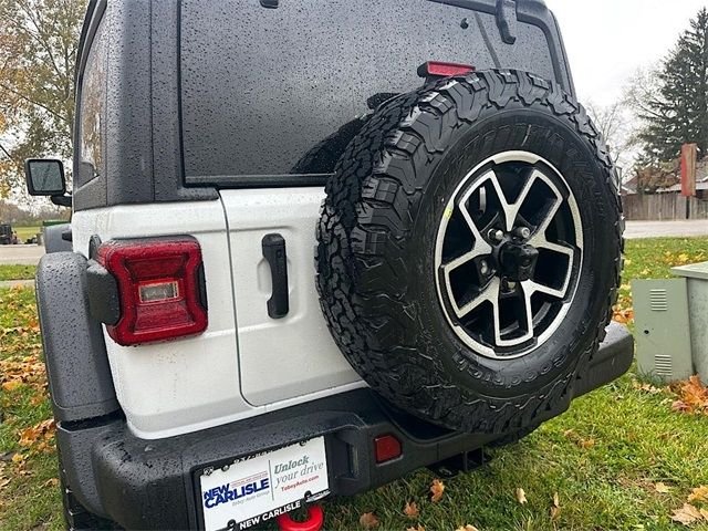 New 2026 Bright White Clearcoat Jeep Rubicon image 26
