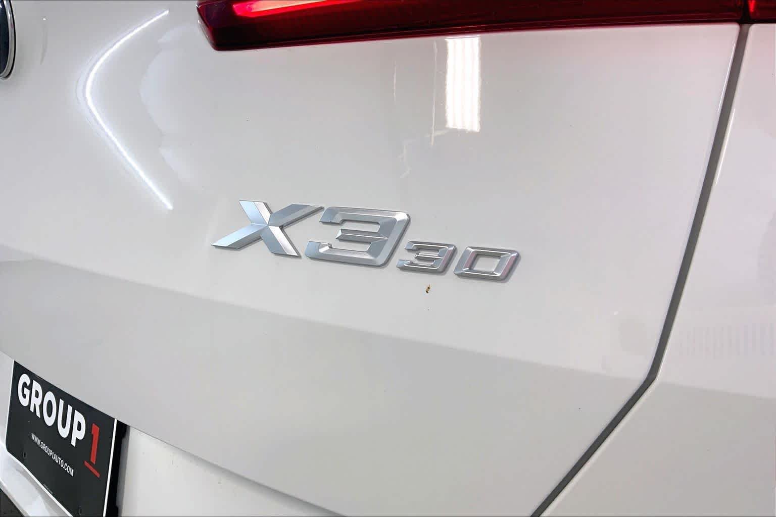 New 2026 Alpine White BMW 30 xDrive image 15