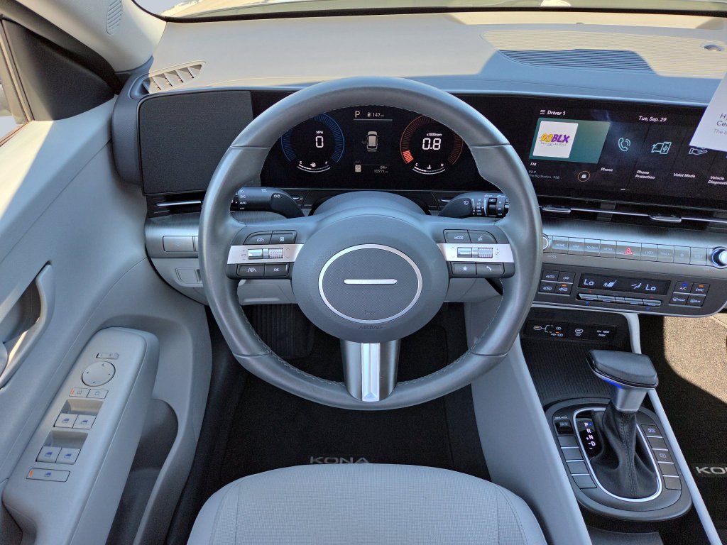 2024 Hyundai Kona SEL - Photo 14